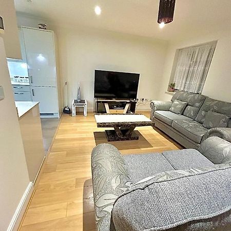 Lovely Cosy Apartment Bromley Eksteriør bilde